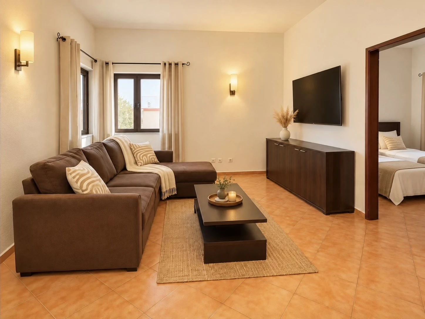 Salon de votre villa, avec canapé et télévision